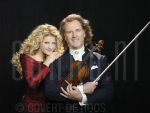 05-02-2008 Andre Rieu and Mirusia at Maastricht, The Netherlands.

[keywords]Posed, Half Length, Eyecontact, Smiling, Violin, Musician, Singer[/keywords]